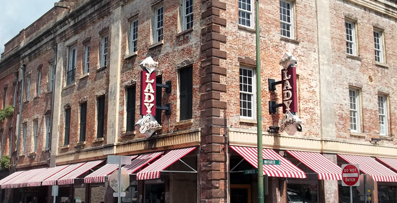 10 Essential Places to Eat in Savannah | Savannah Dream Vacations