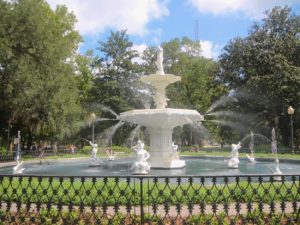 Forsyth Park fountain | Savannah Dream Vacations